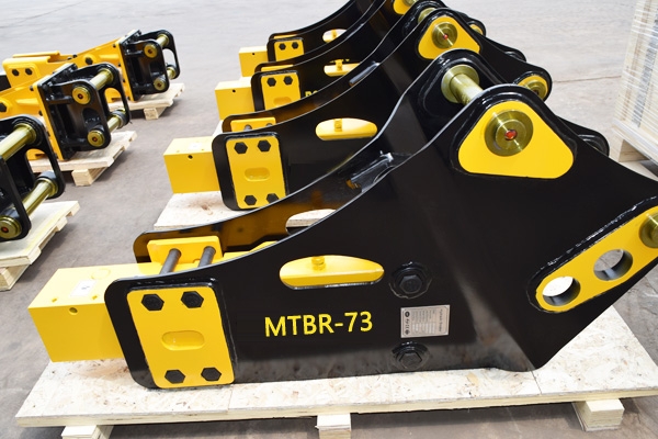 MTBR-73 HYDRAULIC BREAKER